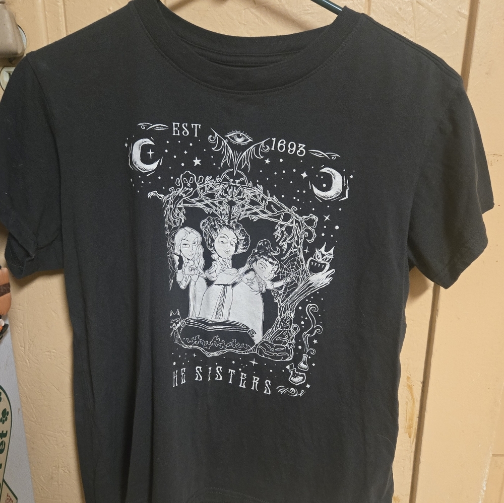 Disney Hocus Pocus T-Shirt Medium